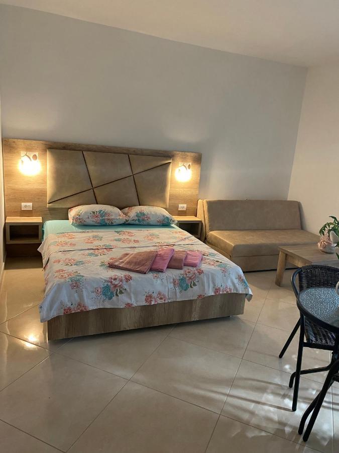 Apartments Catalic Ulcinj Exterior photo
