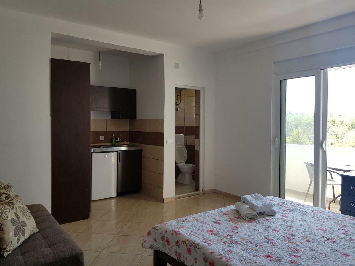 Apartments Catalic Ulcinj Exterior photo